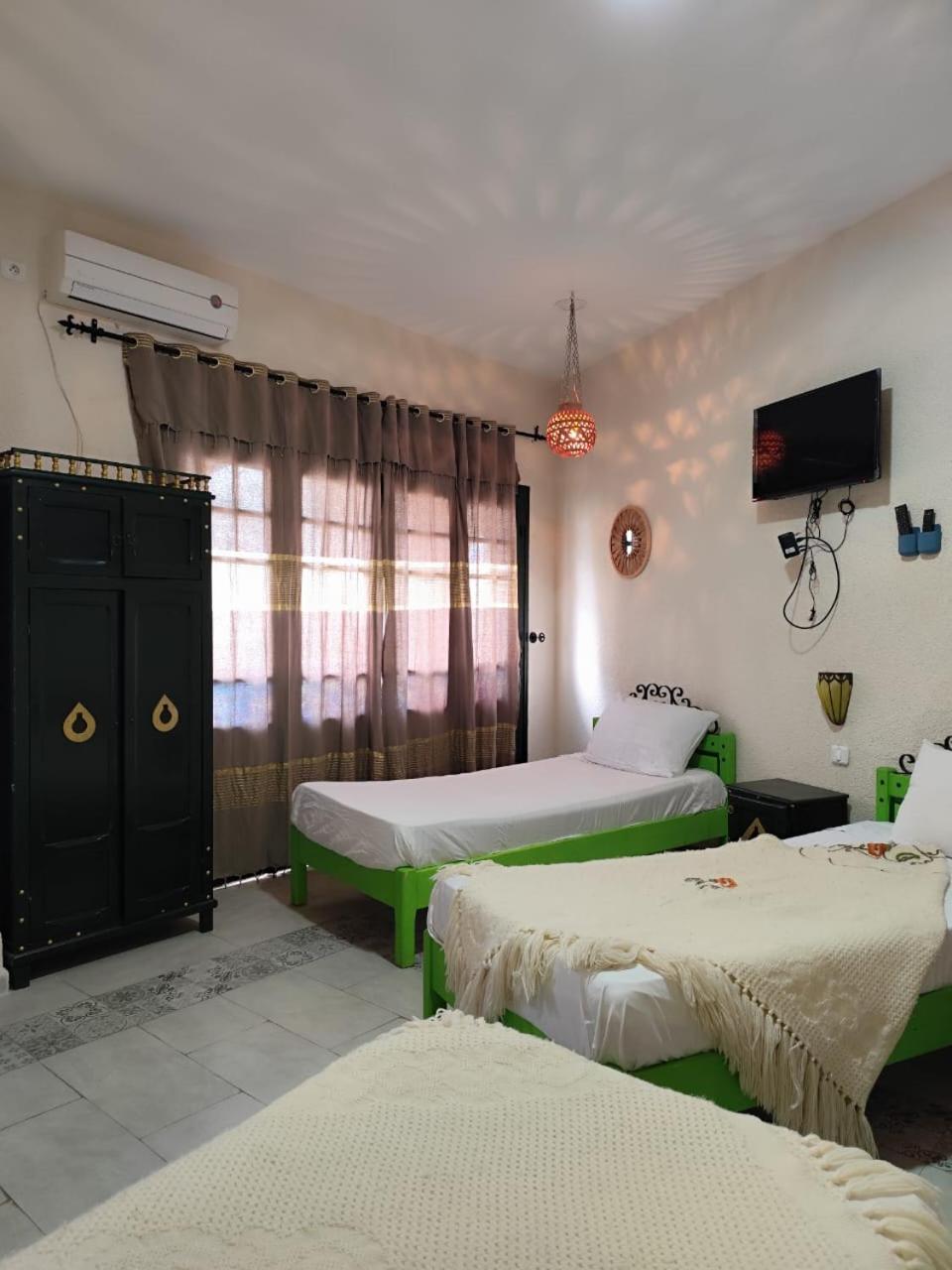 Hotel Ayachi Tunisz Kültér fotó
